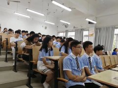 超跑计划讲座：武汉信息传播职业技术学院