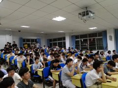 超跑计划讲座：武昌工学院