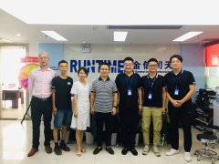 武汉商贸职业学院互联网学院领导来我司参观考