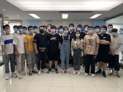 红帽考试现场，加油吧同学们