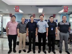 欢迎华东交通大学领导一行莅临我司参观交流