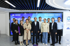<b>实习实训促就业，校企合作谋发展</b>